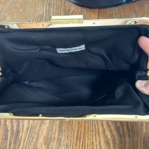 Adorable clutch - Picture 4 of 7